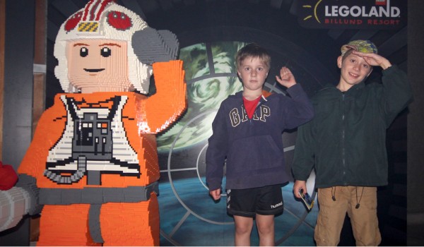 IMG_7906Alex_matt_legostarf